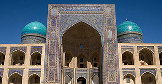 Tour nach Zentralasien mit unglaublichen 23 Tagen und 22 Nächten.